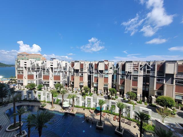 Amalfi | Amalfi, Discovery Bay - 3 Bed, 2 Bath,