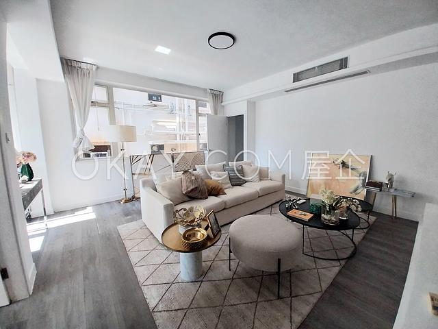 Chun Fai Yuen | Chun Fai Yuen, Pokfulam - 3 Bed, 2