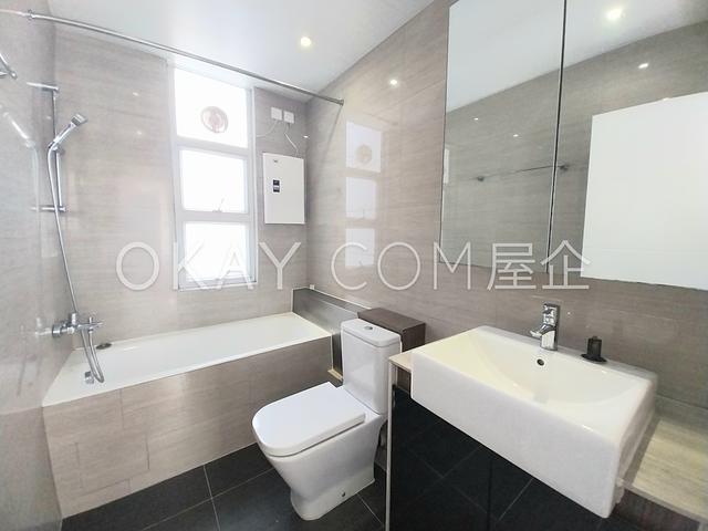 Chun Fai Yuen | Chun Fai Yuen, Pokfulam - 3 Bed, 2