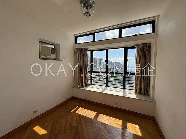 Greenvale Village - Greenwood Court | Greenvale
