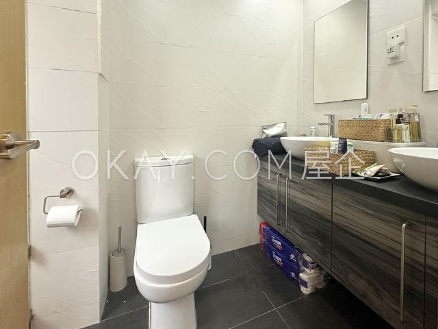 Sunny Building | Sunny Building, Central - 2 Bed,