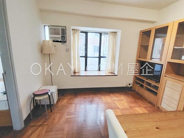 Tai Yuen Court | Tai Yuen Court, Wan Chai - 2 Bed,