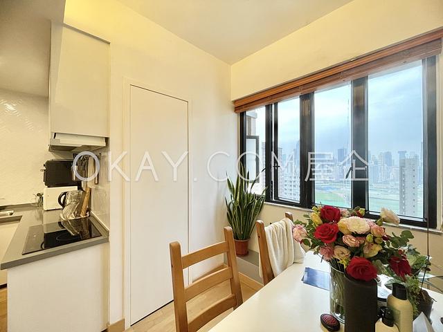 Yuk Sau Mansion | Yuk Sau Mansion, Happy Valley -