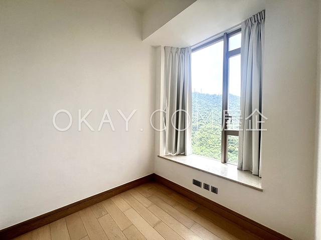 Cadogan | Cadogan, Western District - 3 Bed, 2