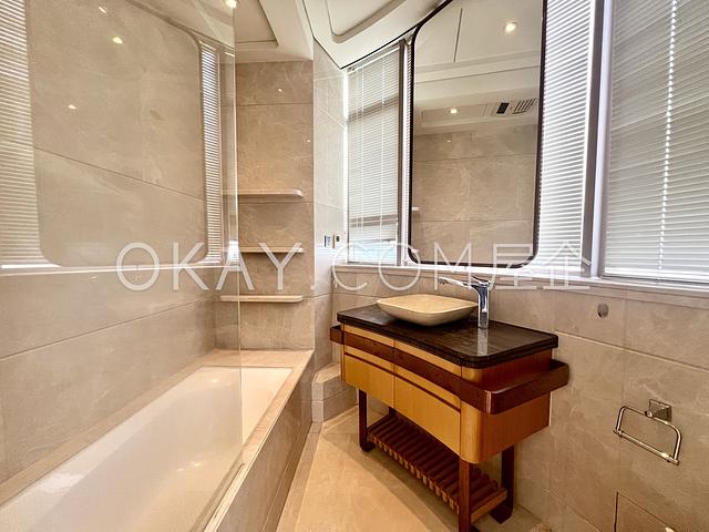 Cadogan | Cadogan, Western District - 3 Bed, 2