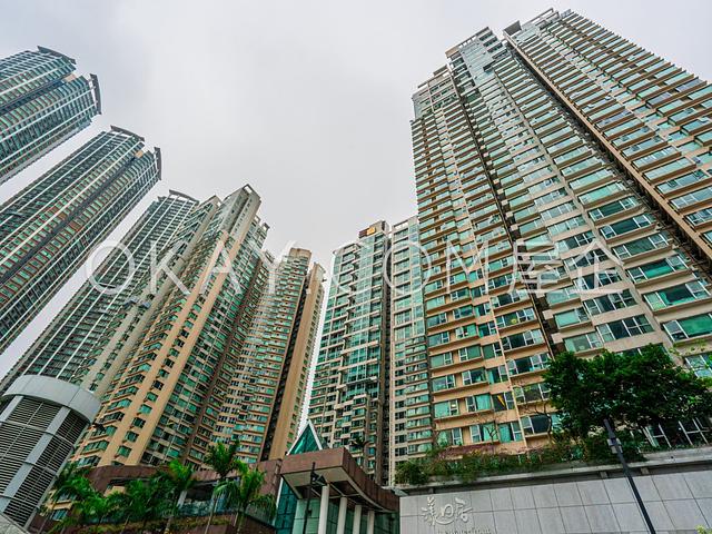 The Waterfront | The Waterfront, Kowloon Station -