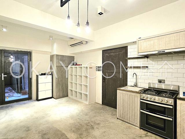 New Fortune House | New Fortune House, Western