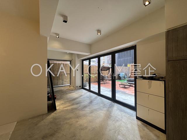 New Fortune House | New Fortune House, Western