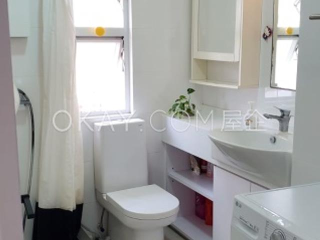 Yuk Ming Towers | Yuk Ming Towers, Western