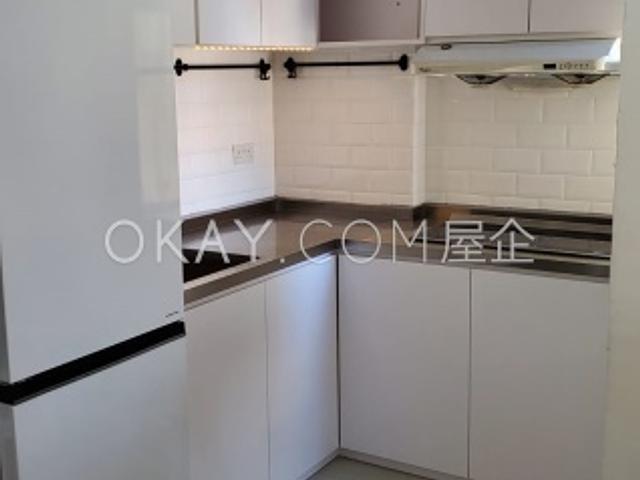 Yuk Ming Towers | Yuk Ming Towers, Western