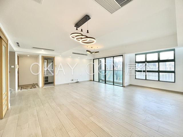 Caroline Garden | Caroline Garden, Happy Valley -