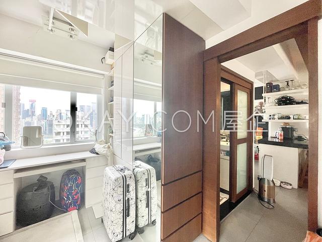 Kam Kwong Mansion | Kam Kwong Mansion, Happy