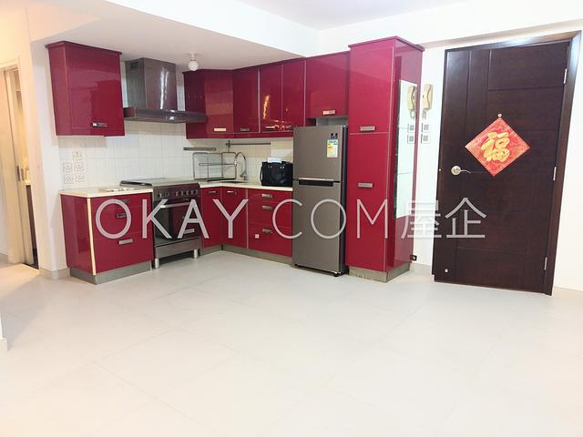 Elegant Terrace | Elegant Terrace, Happy Valley -