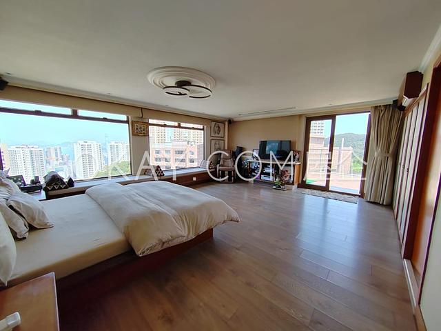 Butler Towers | Butler Towers, Jardine's Lookout -