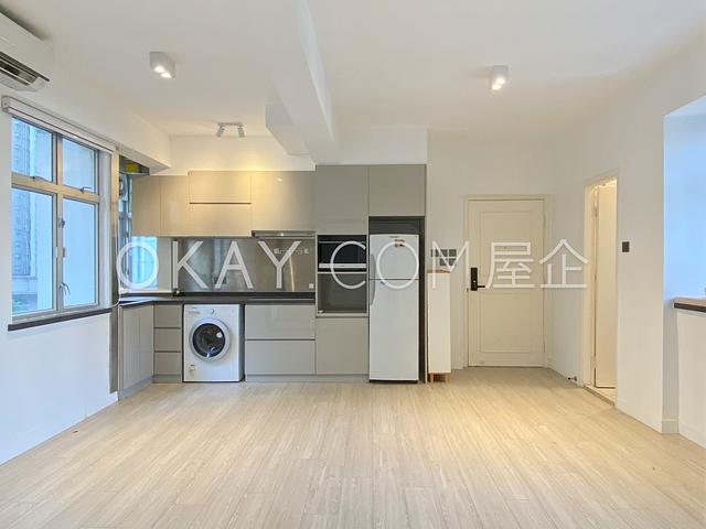 Woodland Court | Woodland Court, Mid-levels West -