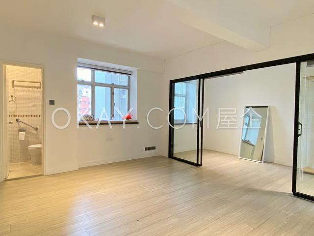Woodland Court | Woodland Court, Mid-levels West -