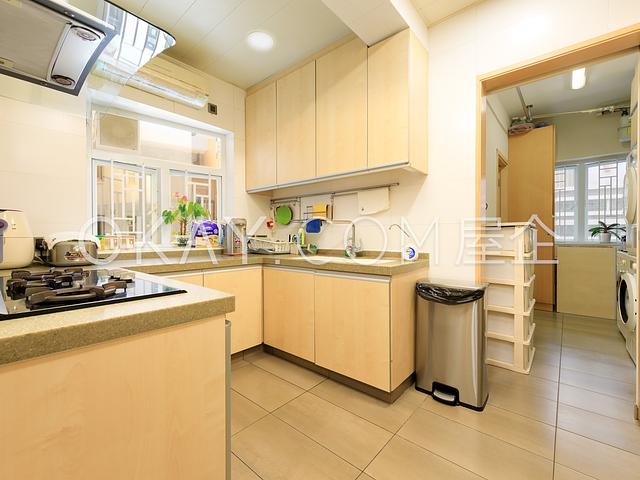 Hanking Court | Hanking Court, North Point Hill -