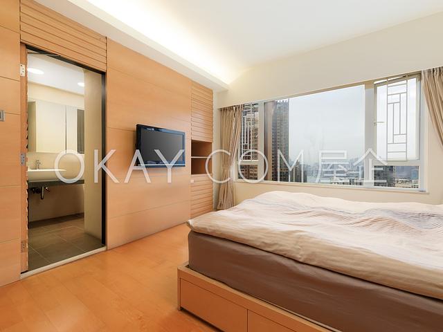 Hanking Court | Hanking Court, North Point Hill -