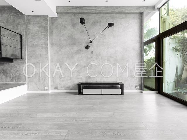 Sea View Villa - Tai Mong Tsai Road | Sea View
