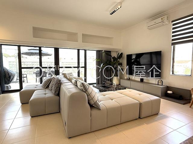 Pan Long Villa | Pan Long Villa, Clearwater Bay -