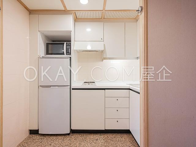 Convention Plaza Apartments | Convention Plaza
