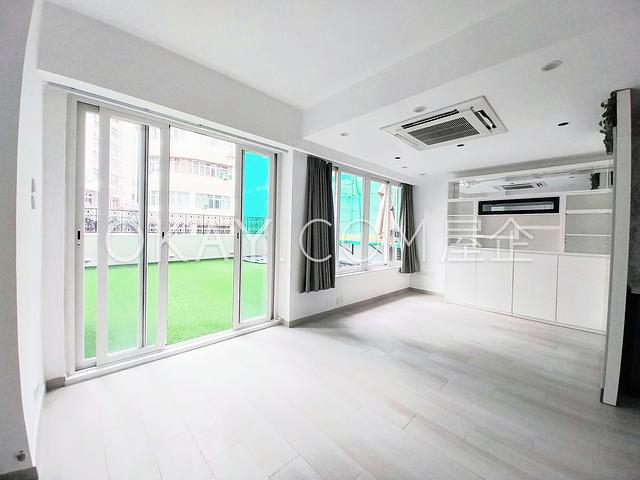 Lai Sing Building | Lai Sing Building, Happy