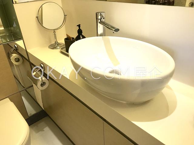 Centrestage | Centrestage, Sheung Wan - 2 Bed, 1
