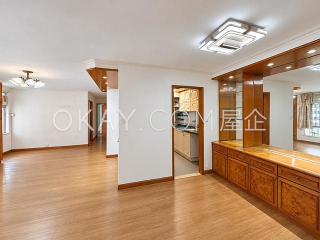 Taikoo Shing - King Tien Mansion | Taikoo Shing -