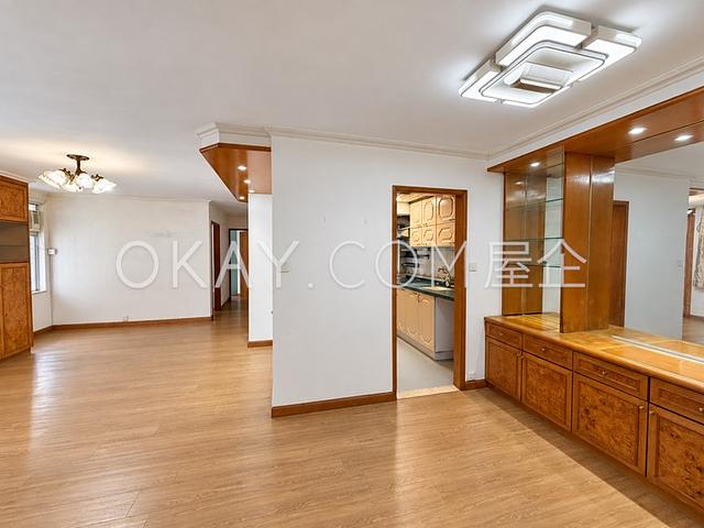 Taikoo Shing - King Tien Mansion | Taikoo Shing -