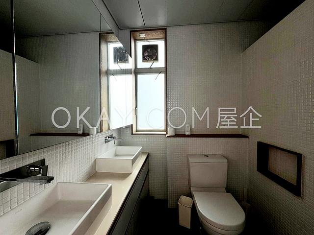 Conduit 18 | Conduit 18, Mid-levels West - 3 Bed,