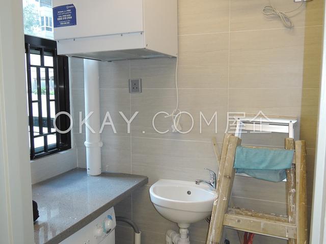 Kam Ning Mansion | Kam Ning Mansion, Mid-levels