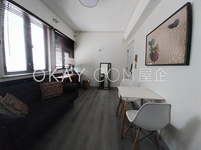Po Yuen Building | Po Yuen Building, Mid-levels