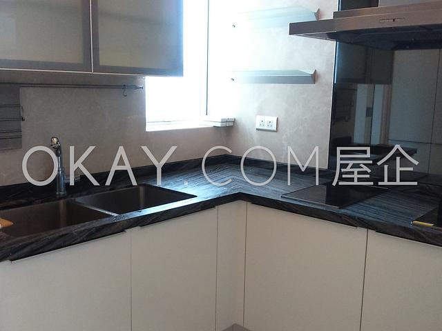 Conduit 18 | Conduit 18, Mid-levels West - 3 Bed,