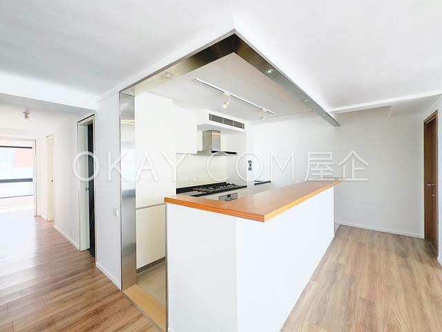 Aqua 33 | Aqua 33, Pokfulam - 3 Bed, 2 Bath, 1,257