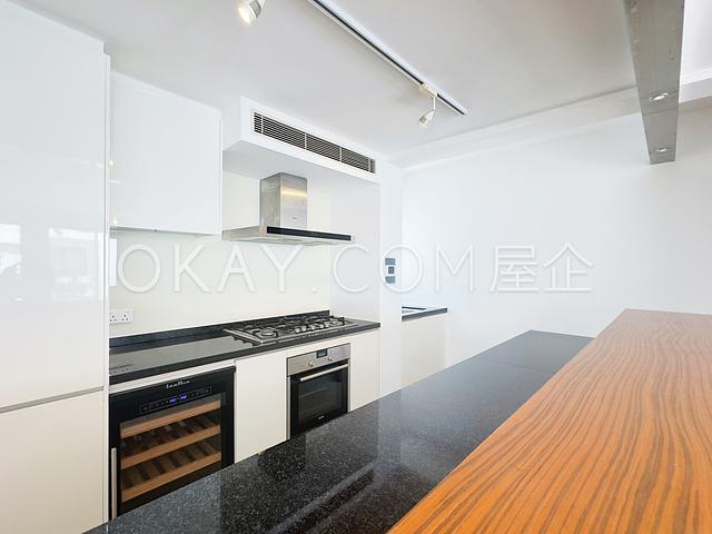 Aqua 33 | Aqua 33, Pokfulam - 3 Bed, 2 Bath, 1,257
