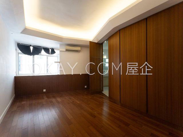 Monticello | Monticello, Mid-levels East - 3 Bed,