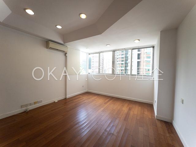 Monticello | Monticello, Mid-levels East - 3 Bed,