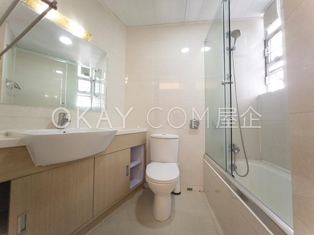 Monticello | Monticello, Mid-levels East - 3 Bed,