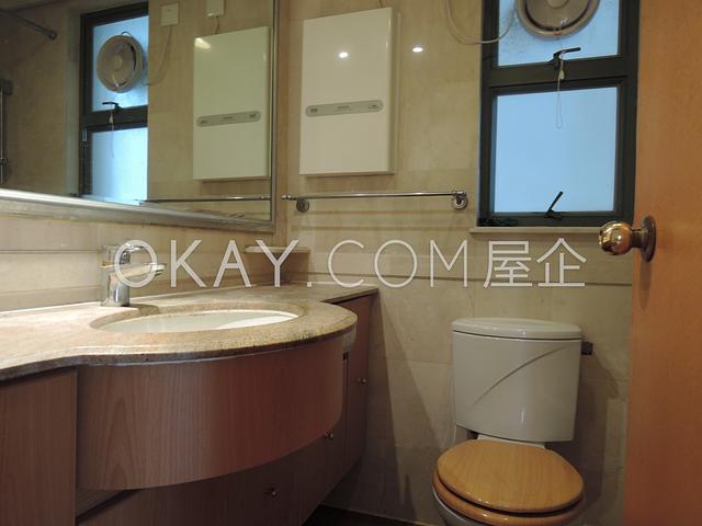 Bayview Park | Bayview Park, Chai Wan - 3 Bed, 2