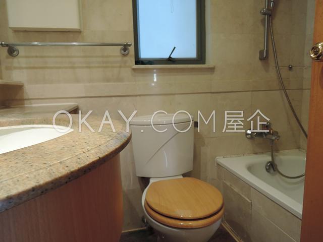 Bayview Park | Bayview Park, Chai Wan - 3 Bed, 2