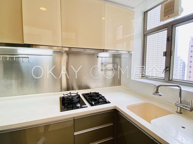 Island Crest | Island Crest, Sai Ying Pun - 2 Bed,