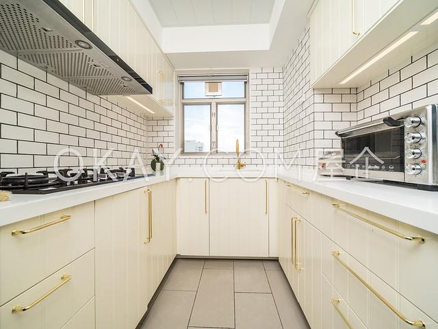 Island Crest | Island Crest, Sai Ying Pun - 3 Bed,