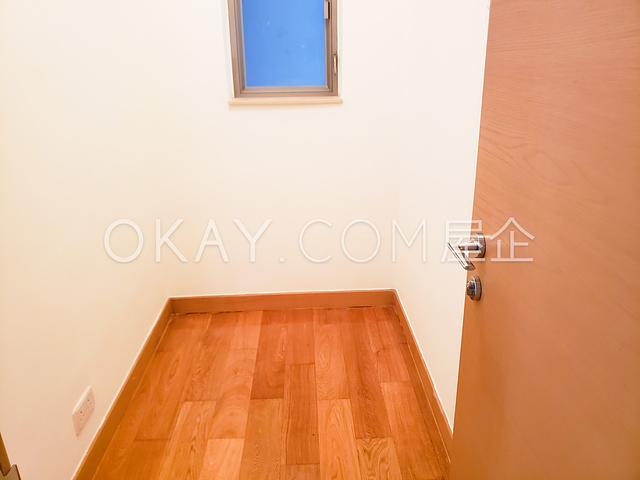 Island Crest | Island Crest, Sai Ying Pun - 3 Bed,