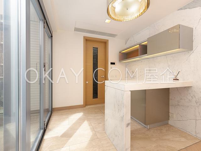 Larvotto | Larvotto, Aberdeen - 3 Bed, 2 Bath,