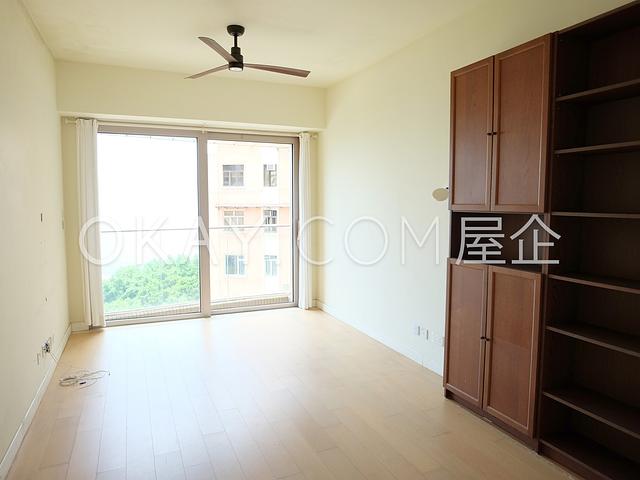Cadogan | Cadogan, Western District - 3 Bed, 2