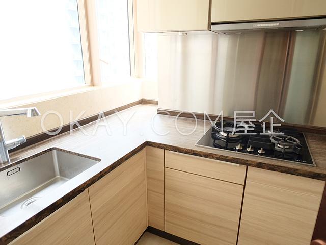 Cadogan | Cadogan, Western District - 3 Bed, 2