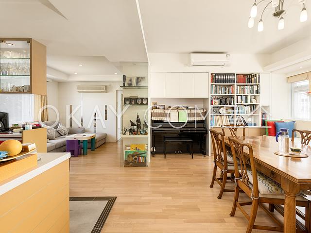 Glamour Court | Glamour Court, Pokfulam - 3 Bed, 2