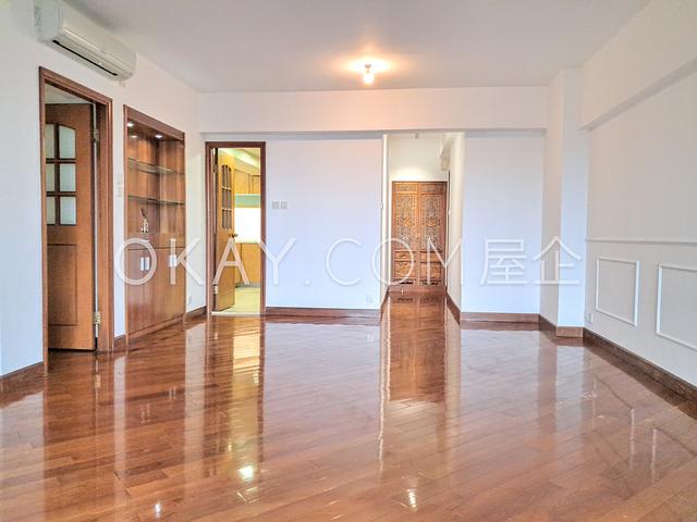 Realty Gardens | Realty Gardens, Mid-levels West -