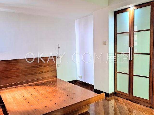 Realty Gardens | Realty Gardens, Mid-levels West -