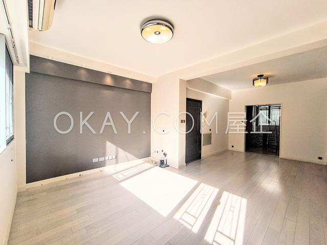 Sunlight Court | Sunlight Court, Pokfulam - 3 Bed,